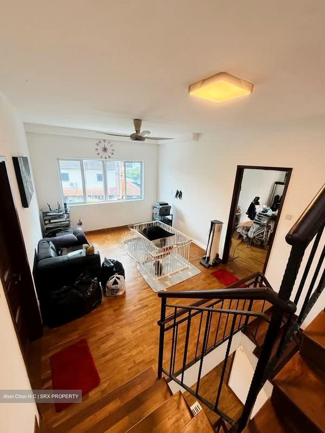 Straits Gardens (D27), Terrace #540533361